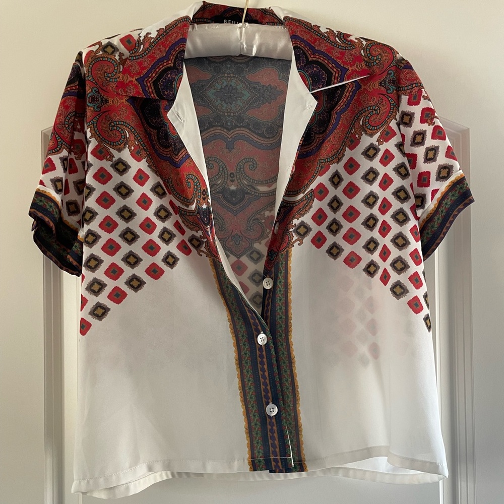 Super cool button up short sleeve